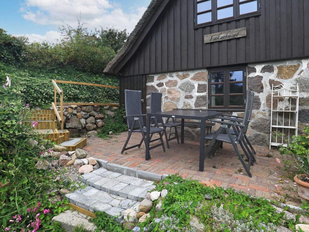 4 Person Holiday Home In Mesinge Extérieur photo